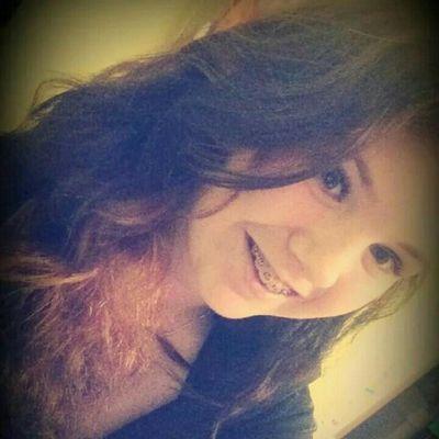 17 years old
like to have fun 
loves the outdoors 
friends are everything 3