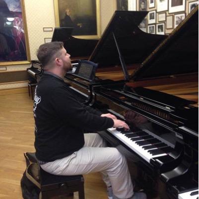 Pianist-Dj-Producer
