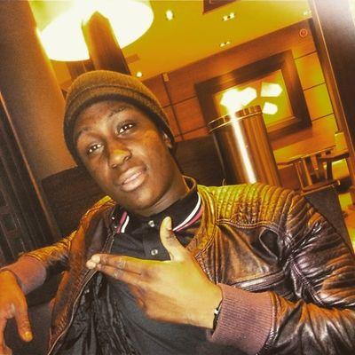 instagram Chermain_9 snap chermain_9 geen app meer dm me snap me of sms me of bel.me