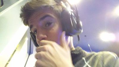 ♧President and Founder of Creative Gaming (CG) Competitive team. I'm a SMG slayer and I do work son;)♧