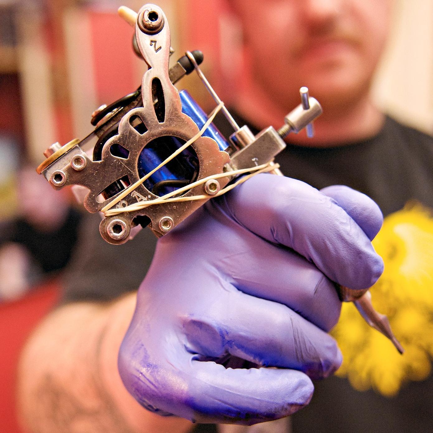 An online hub that allows tattoo & piercing enthusiasts to check out awesome art, chat to others & find a local artist or studio.