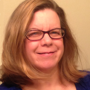 As a content marketing strategist for startups, Elizabeth Schmidt Ringwald sets up & runs effective content generation engines. she/her