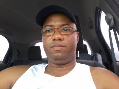 EliomarTosta's profile picture. 