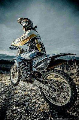 halexandre61's profile picture. 