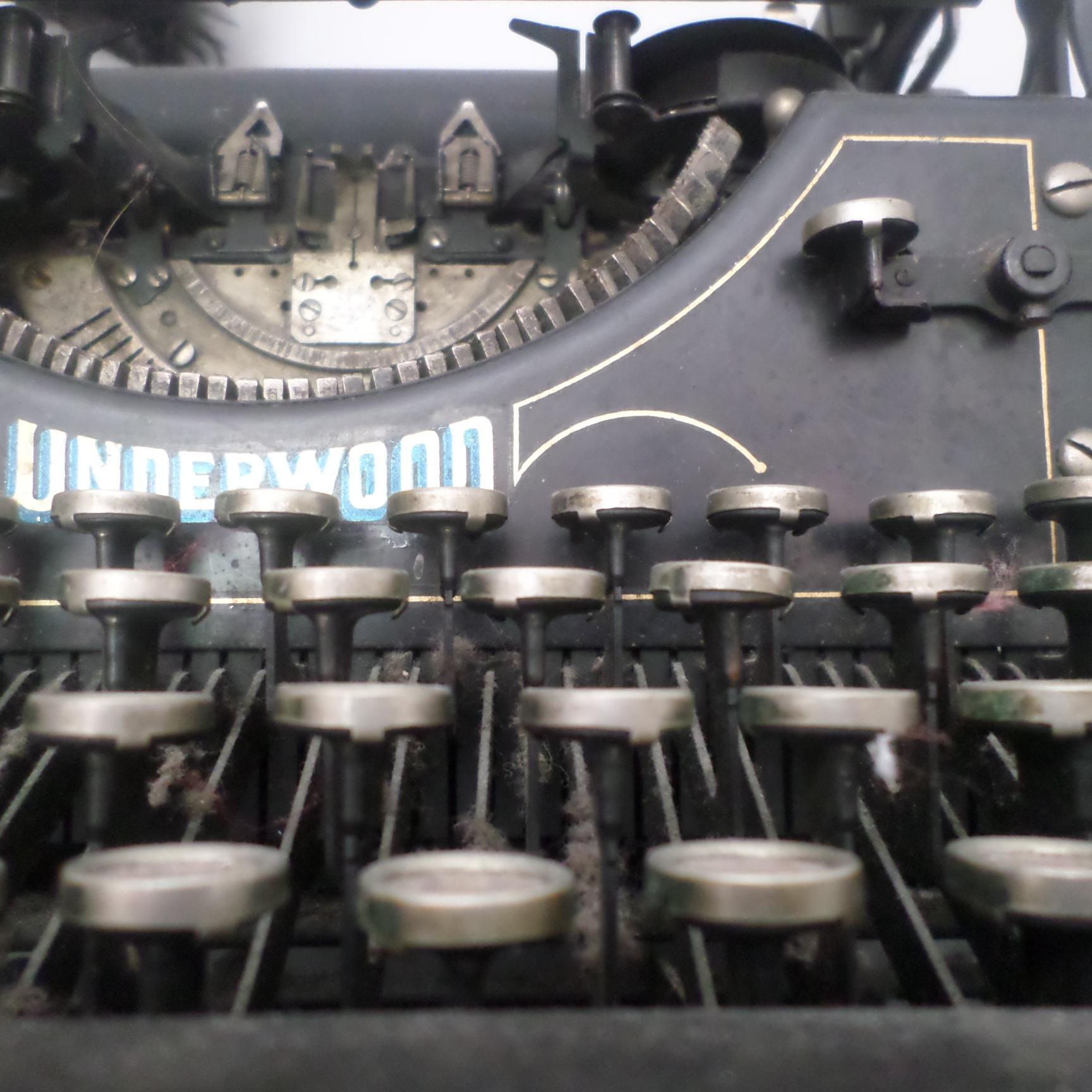 ronajmac's profile picture. 