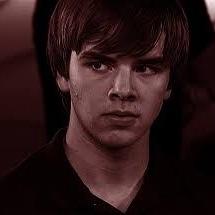 KCxGuthrie's profile picture. KC. Junior. Yeah. #DegrasssiRP