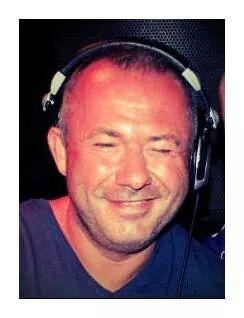 DJ ' Producer / Booking: djszeka@gmail.com