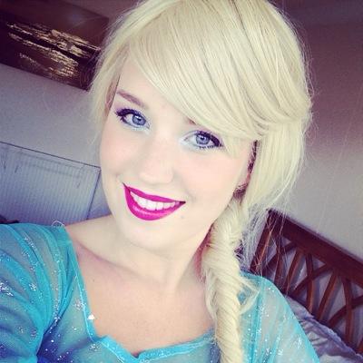 MissFox1990's profile picture. Account Manager at Lanway CBS, Performing Artist & Disney Princess