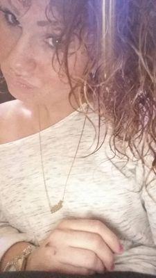 fluffiej's profile picture. 