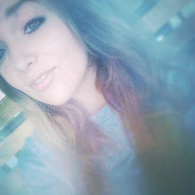 Y'all should just chill the fuck out smoke a joint✌️❤️ Follow @Ganja_Gremlins