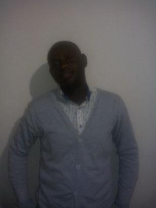 tyson mangena  
born in victoria falla
zimbwabwe
