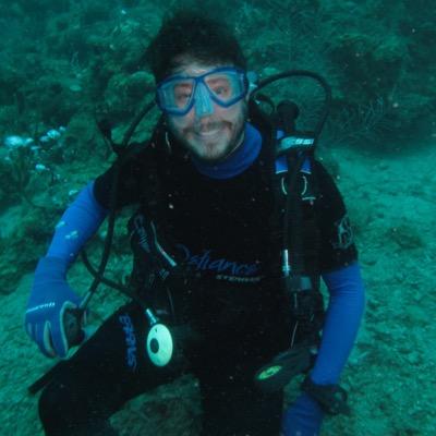 Enjoying life as a husband and father working at the intersection of technology & finance.