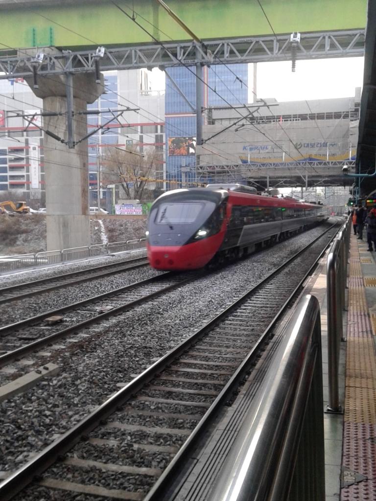 차세대 새마을호 itx새마을!/
1호선 녹천역, Line 1 Nokcheon Station, 1号線 鹿川驛/