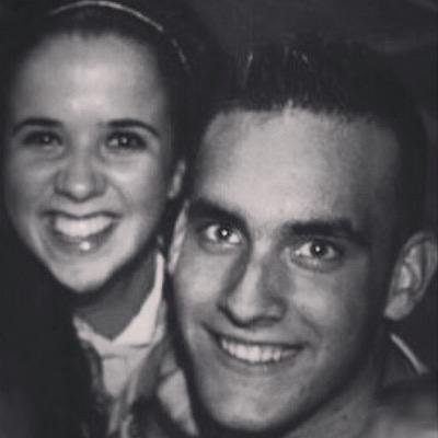 LIDIAGJ24's profile picture. Siempre juntos fuimos uno, ahora solo soy la mitad. Que el dolor de haberte perdido no me quite la alegría de haberte tenido, JTE. Mis mayores tesoros. T,A,J.