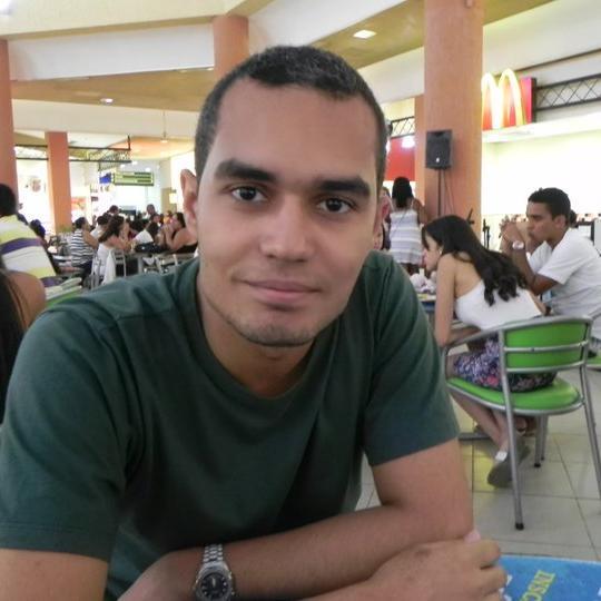 Alguém que não troca de foto a um tempinho