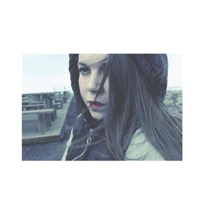 C A N A R I A S/ F T V Estudiante en la Universidad de Vigo. BE HAPPY instagram: baarrrrrr