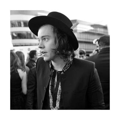 @larrysziall x