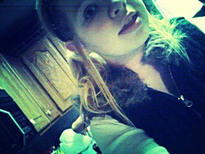 single ; p