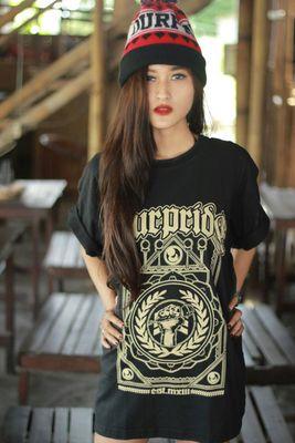 OFFICIAL BRAND MERCHANDISE PH : 081910121822/74D24DF3