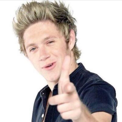 RETWEET THE TWEET IN MY BIO I GAVE YOU A FREE FOLLOW