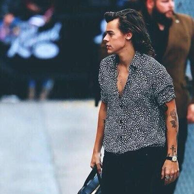 Hey I gave u a free follow bec ur beautiful :)please follow me back here - @SWEATYLIAM_ &RT this https://t.co/uY7PJPMfBz