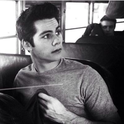 • i have an unhealthy addiction to teen wolf • ㅤㅤㅤㅤ.    ㅤㅤdylan o'brien enthusiast