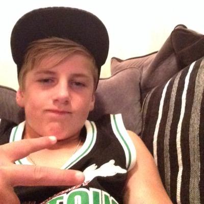 huntahd25502's profile picture. great  night at prize giving.  best tackler and player of the year.  :)