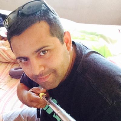 sestellez's profile picture. Trabaja como Sonidista en A&M Producciones, disfruta mirando la tv, ama no hacer nada cuando no tienes nada que hacer. Entre otras cosas.