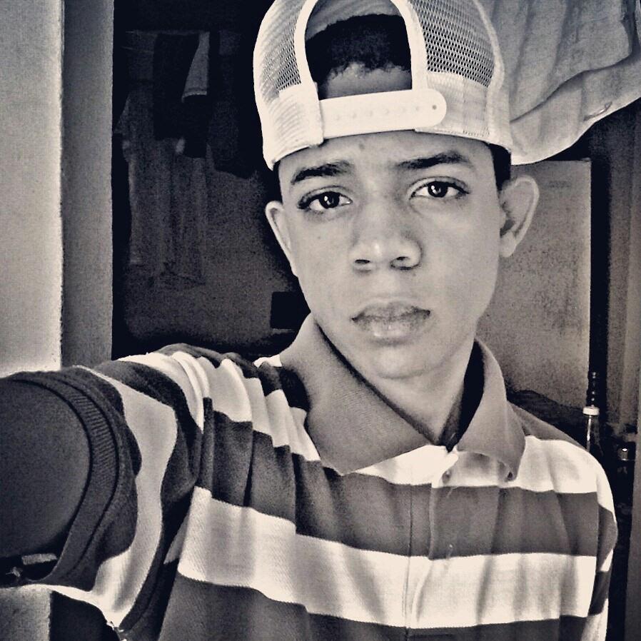 “Superar miles de obstáculos, para el día de mañana, decir lo logre”

By:#Samuels Family's