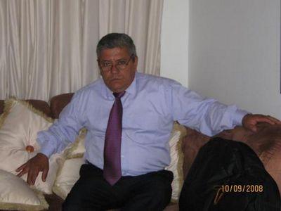 Soy un hombre de 65 años de edad , técnico constructor con una relación sentimental estable tengo cuatro hijos