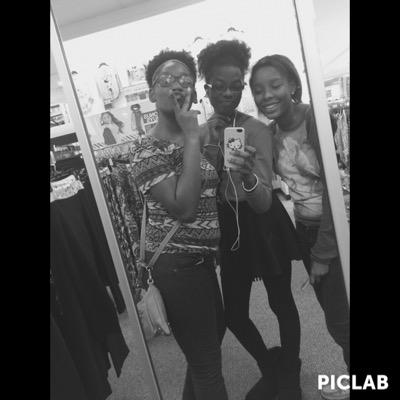 zykiaewings's profile picture. 