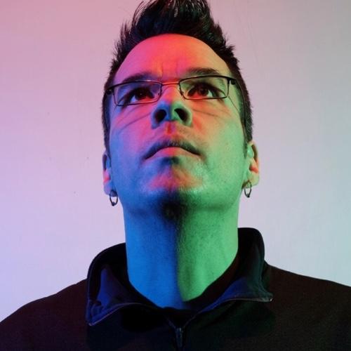 Editorial and advertising people Photographer in Austin, TX. Nerd. Cyclist. Ramen aficionado. 
Instagram: @stevennoreyko