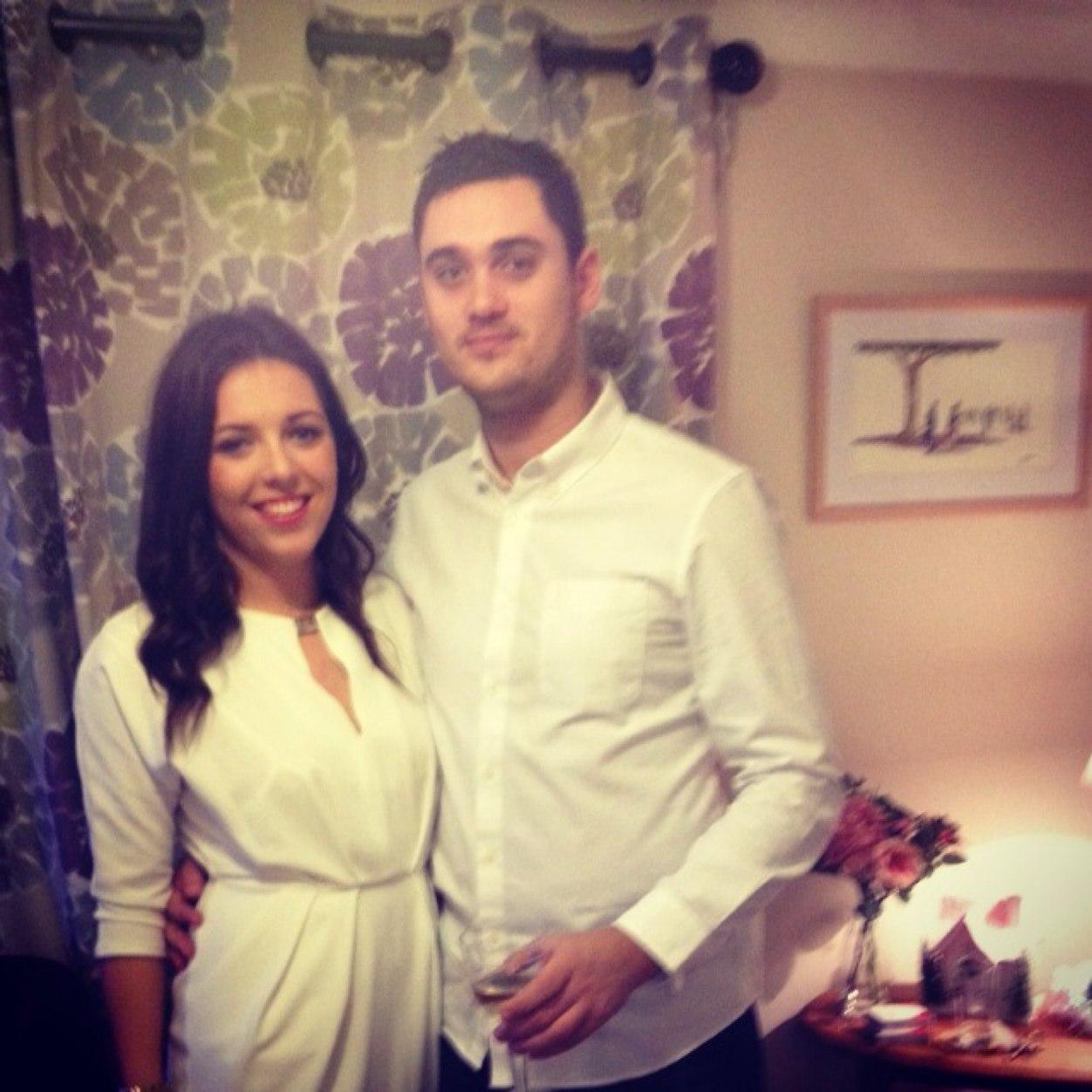 shannon_durnin's profile picture. Y’know it’s because she’s a twin. Twins are weird.