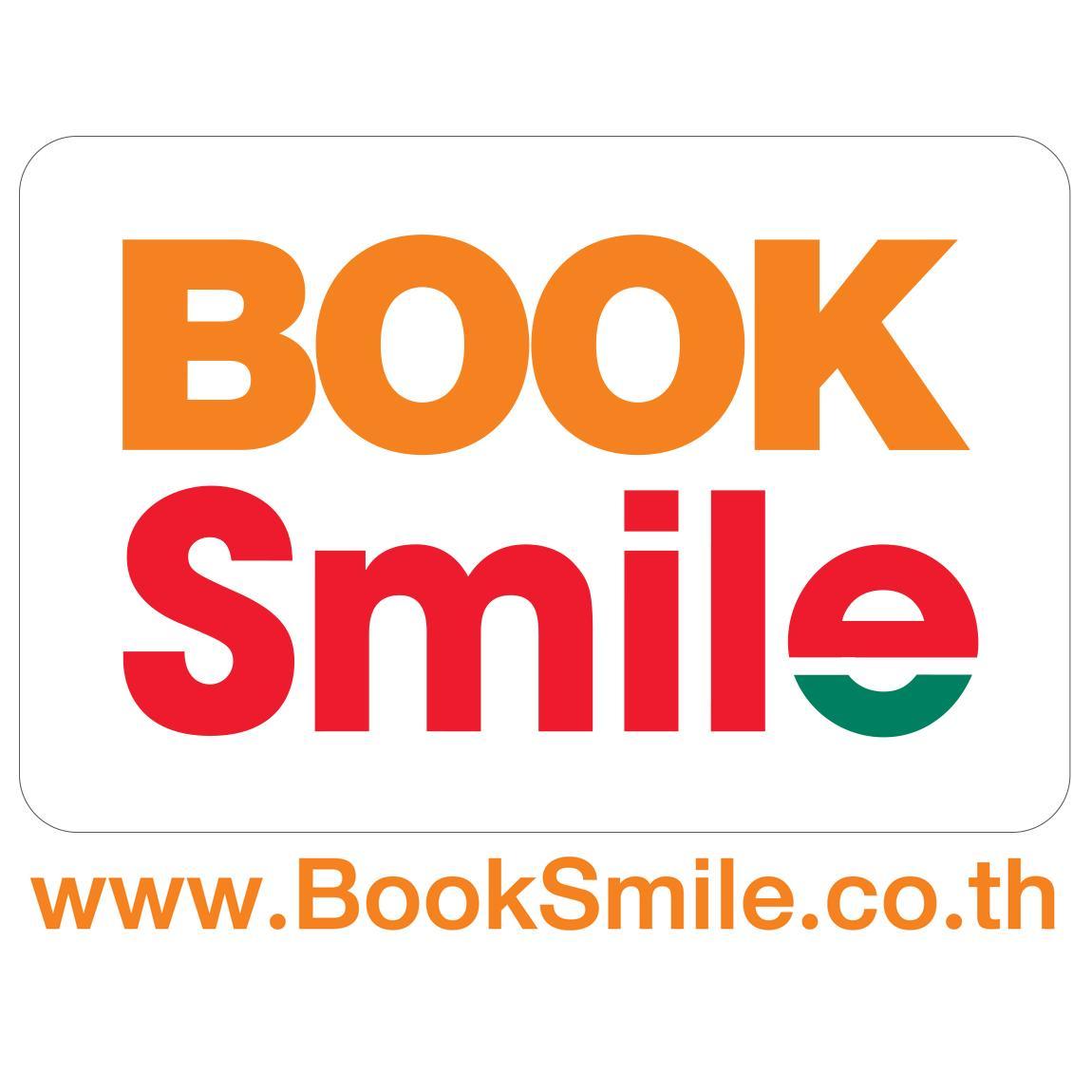 Booksmile7's profile picture. 