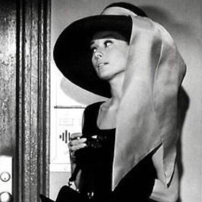 VASororityBelle's profile picture. Just call me the Blair Waldorf of the South.