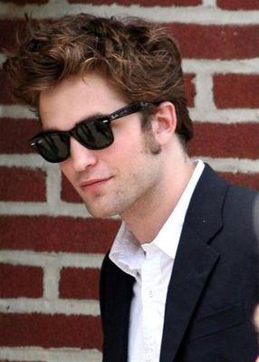 ROBSTEN IS UNBROKEN.