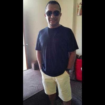 Contador Publico, experiencia en logistica, hincha de red sox, del junior y del barca.
