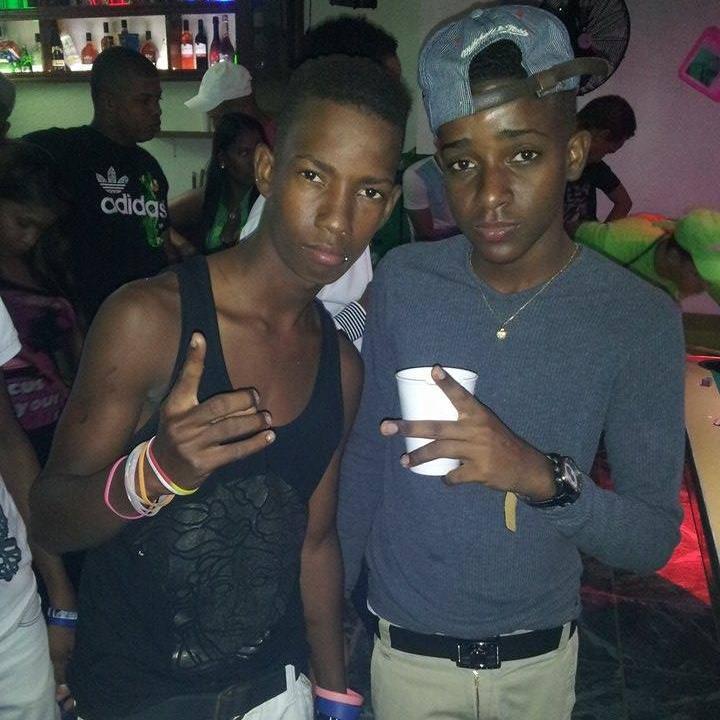 --♥ NO SO& QUIEN PARA DESIRTE QUIEN SO& PREGUNTALE A MI ENEMIGO QUE TE EXPLICARAN MEJOR QUE YO ♥--
 -*-NO HE QUE YO SO& RARO HE QUE TU ERES MUY COMUN*/* Ḡḝṿḭṭṏḧ