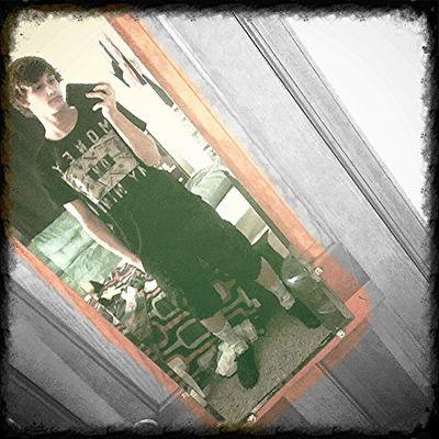 3208034's profile picture. 