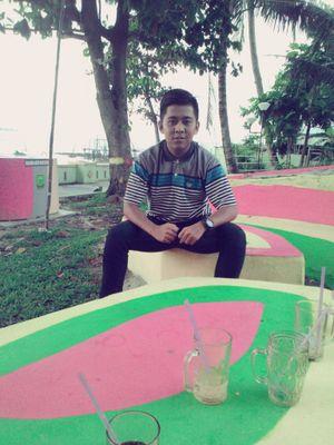 SMAN 2 XI IPS 3 | loading . . .