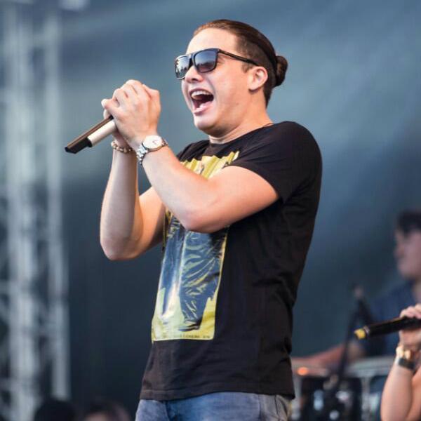 SigaSafadao's profile picture. Se identifique com frases do rei do forró, Wesley Safadão! Retweet as frases que gostar. Dono: @MarceloLima95