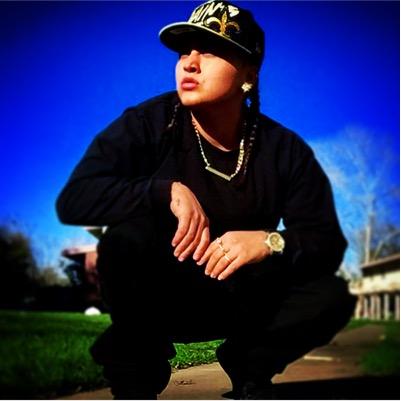 Nani V. the R&B Singer Sacramento, Ca FOLLOW ME ON IG @naniiicashhh