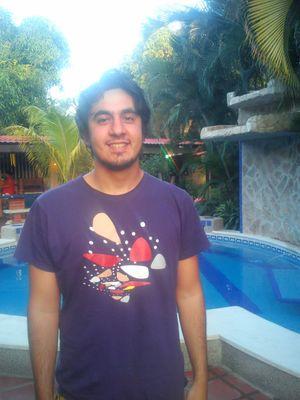 Postproductor audiovisual. Director creativo. Publicidad.Trabajo en @loquenosgusta