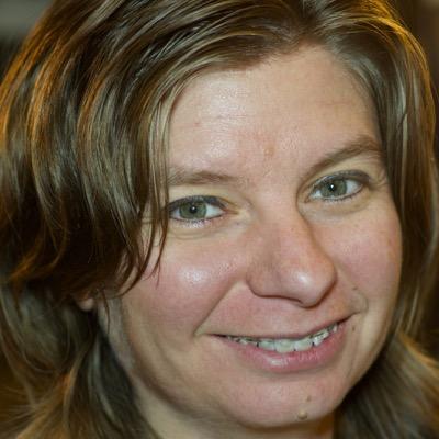 Reader, Reviewer, Wife, Mom, Planner, Pianist, Engineer, Fixer-Of-Things, Recipe Experimenter