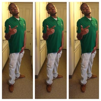 Itz LOYALTY OVER EVERYTHING.. GrindHARD or Starve..! ✌️Official  L.O.E/F.O.E