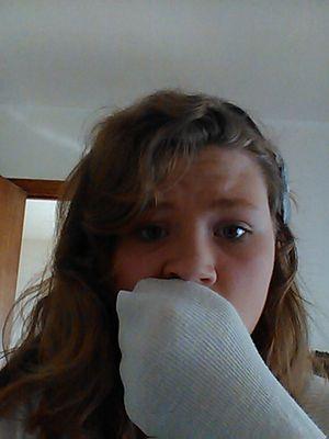 I love sleeping with sirens and peirce the veil PLZ FOLLOW me and bae is @babeoffhood
