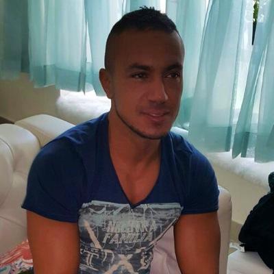 lioskyyy's profile picture. 