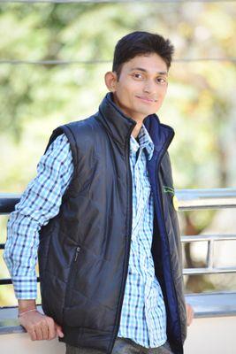 dineshrawat004's profile picture. 