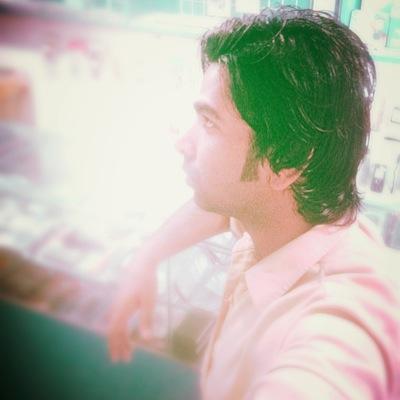 My Name Is Sohail khan and nick name (Rj-NoMi-007) so if you think my name is verry long so then you call me only (NoMi)......:) ok guys