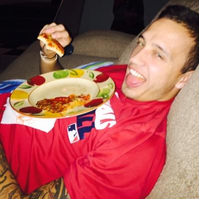 Larr_Dogg27's profile picture. 26yrs old... Tattoo artist